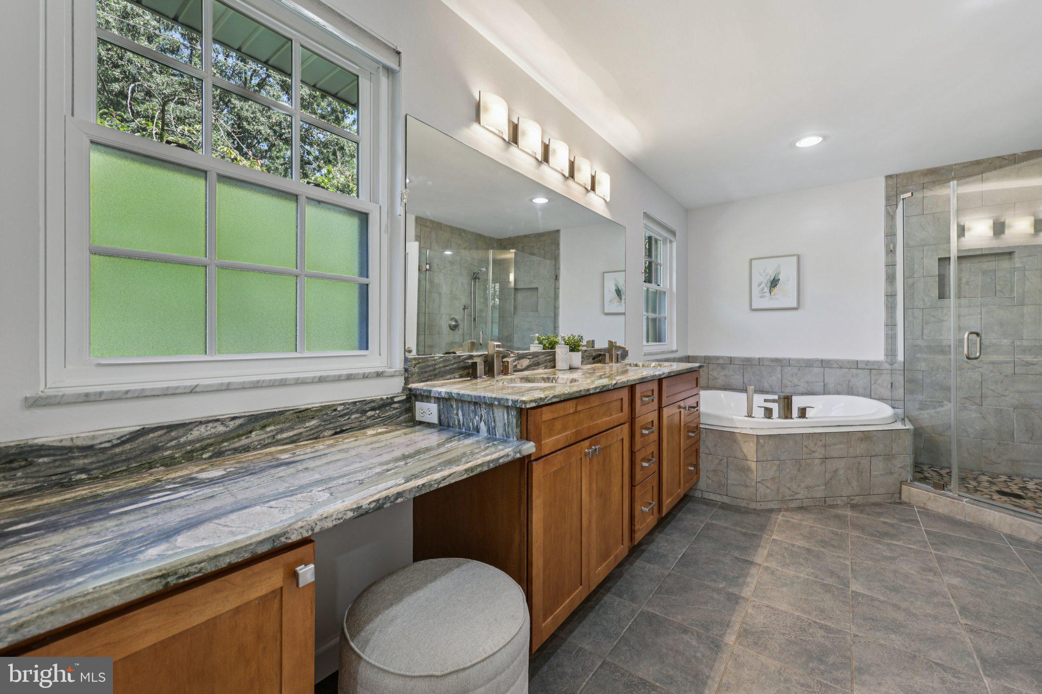 DUNLOP HILLS - Residential