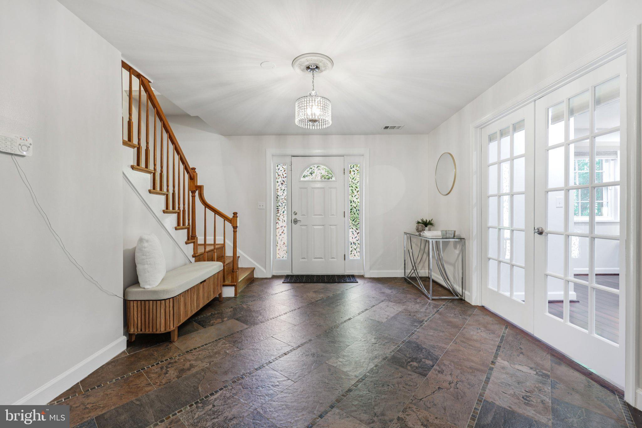 DUNLOP HILLS - Residential