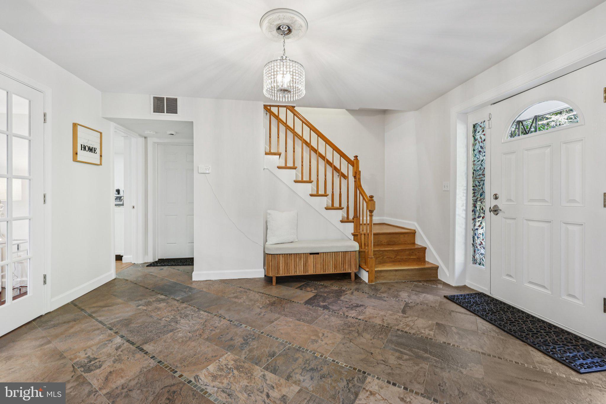 DUNLOP HILLS - Residential