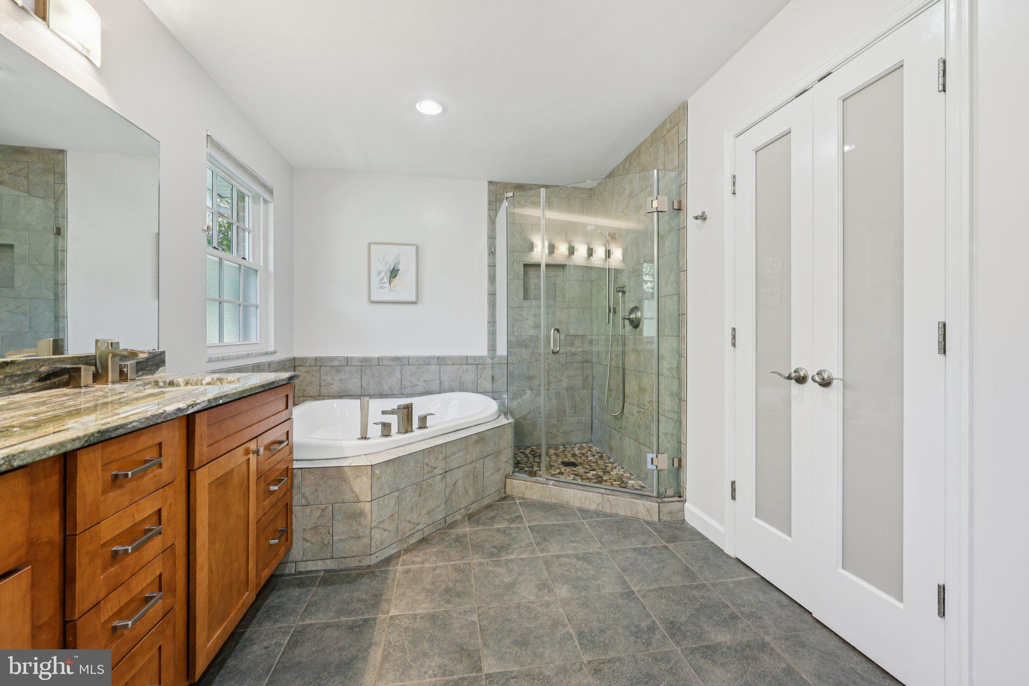 DUNLOP HILLS - Residential