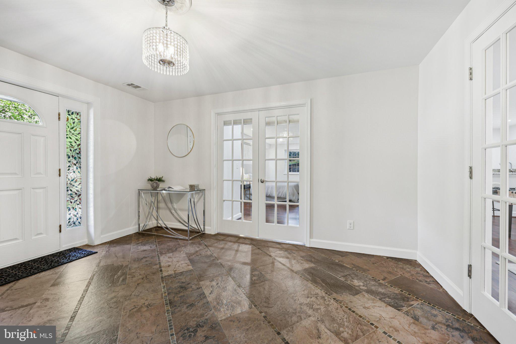 DUNLOP HILLS - Residential