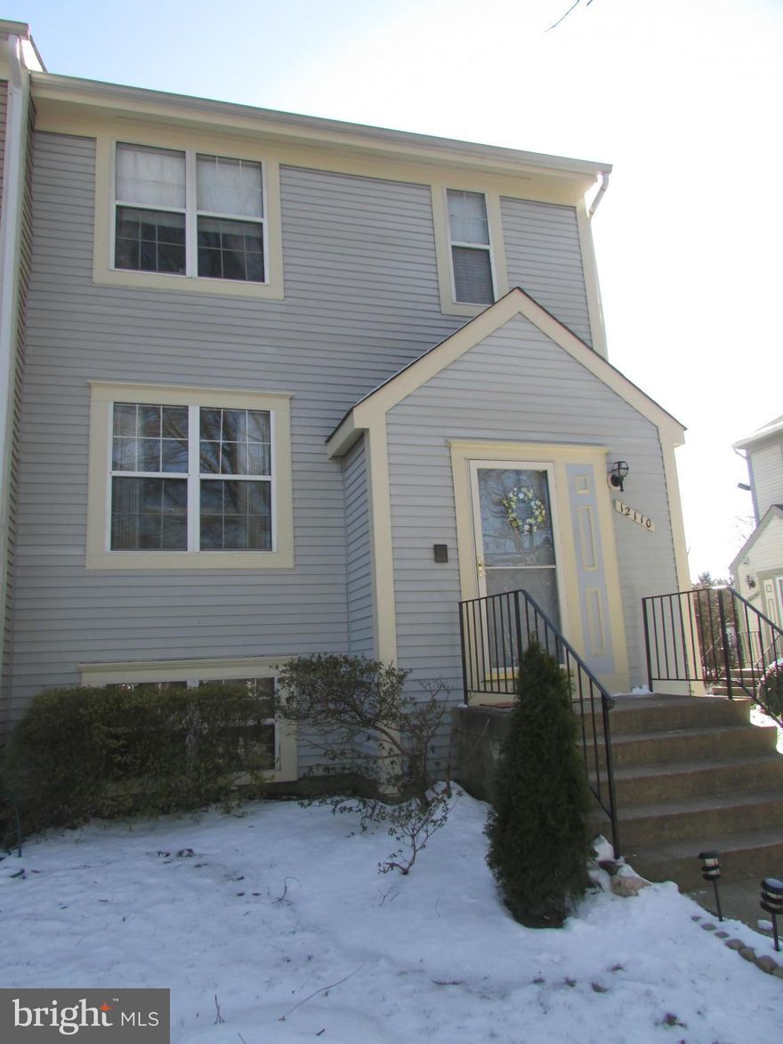 Lovely 3-level end unit townhouse centrally located in Silver Spring.  Hardwood floors throughout main level, new carpet in bedrooms and basement.  Recess lights in living room. Ceramic floor in kitchen and bathrooms.  Newer water heater and HVAC. FHA approved community. Pride of ownership shows in this house. Show and sell!