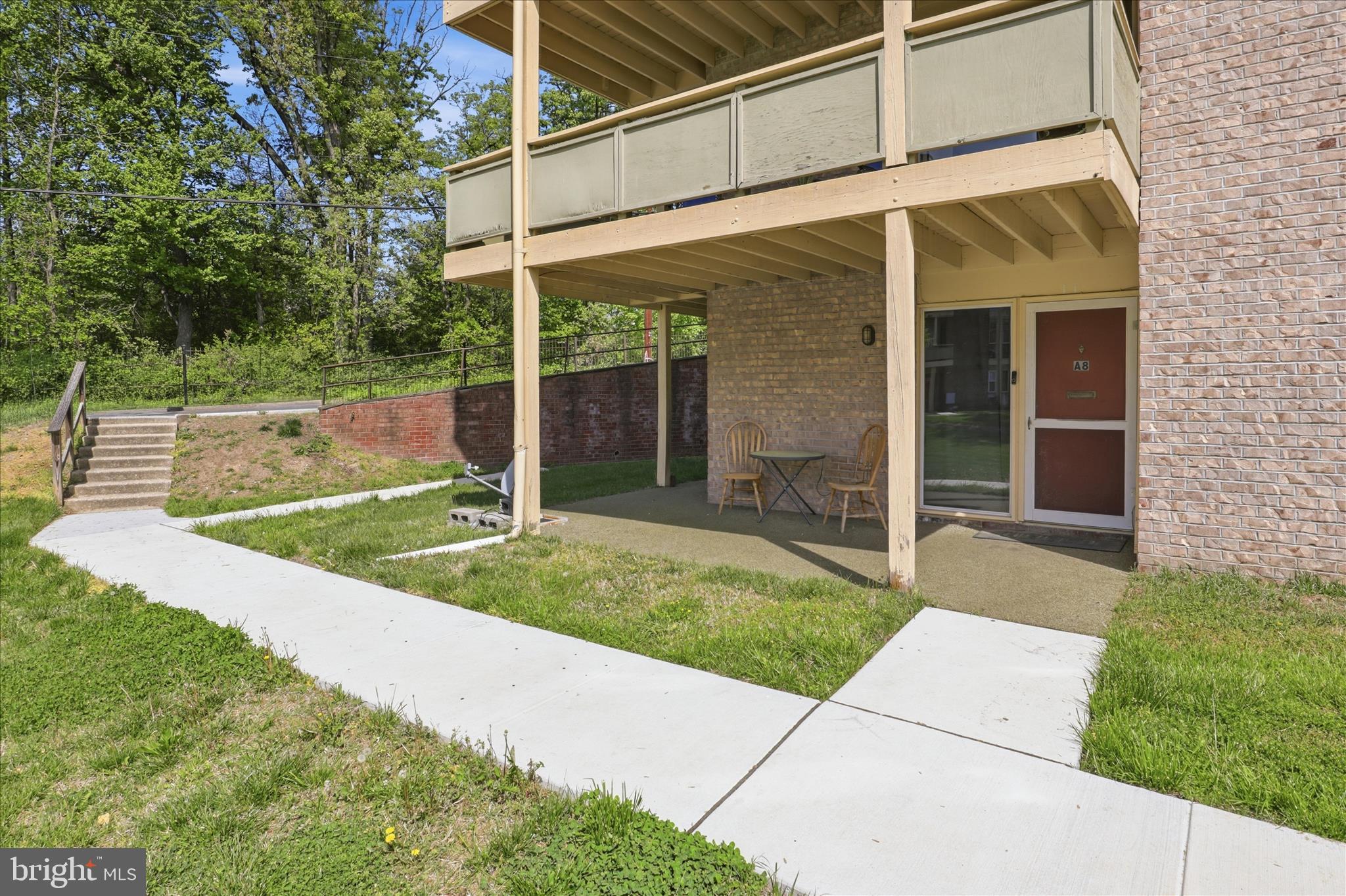 7109 DONNELL PLACE A