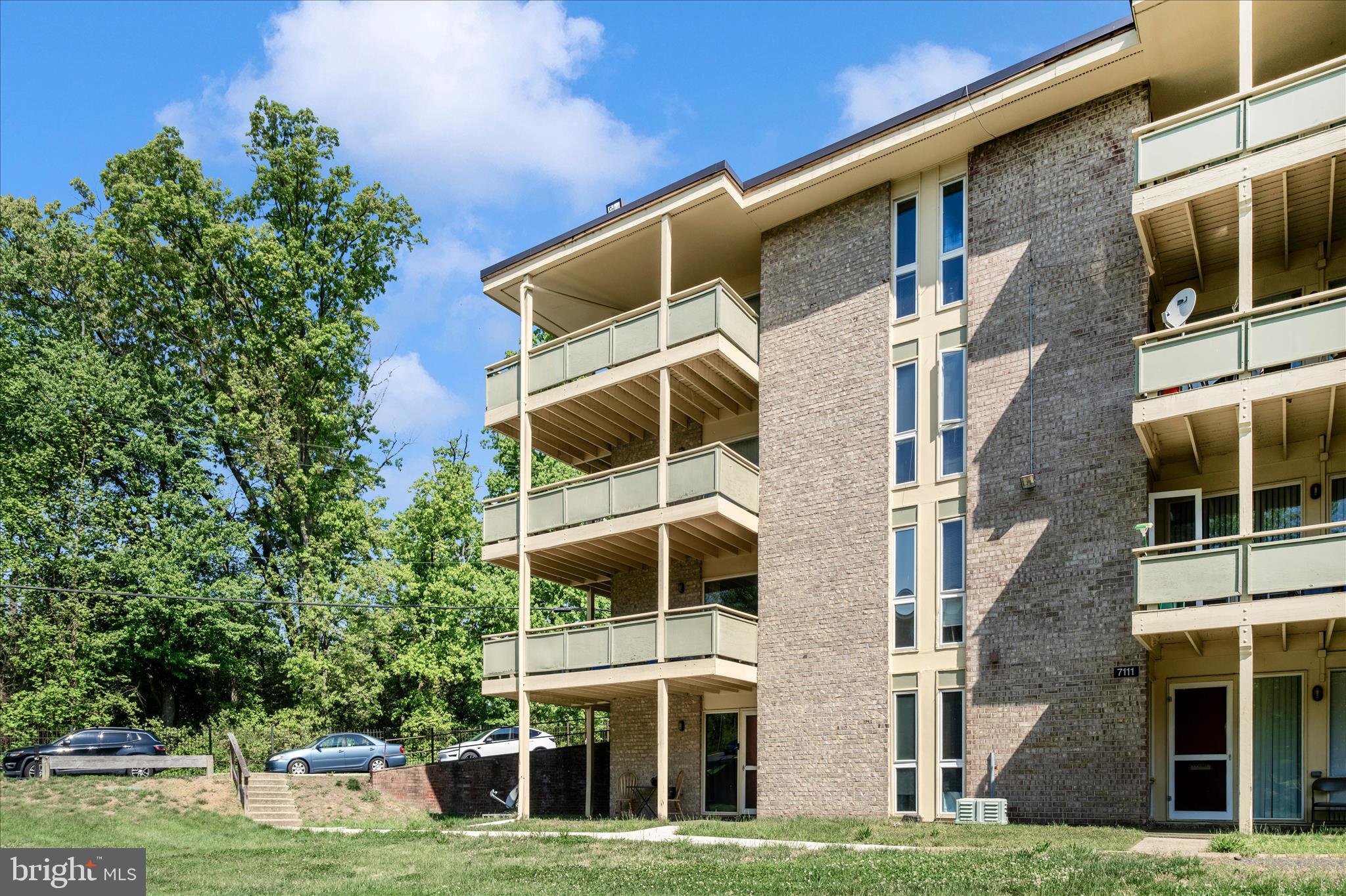 HOLLY HILL CONDOMINIUMS - Residential