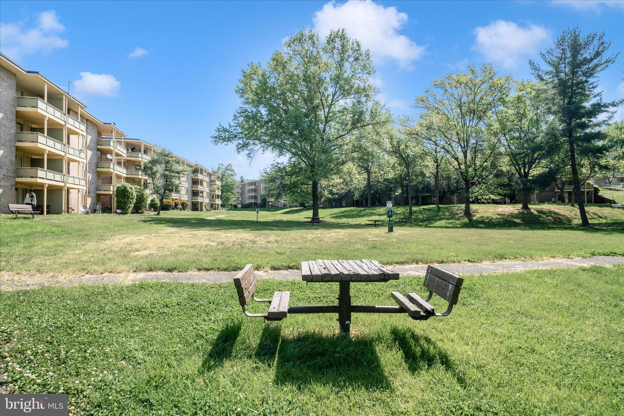 HOLLY HILL CONDOMINIUMS - Residential