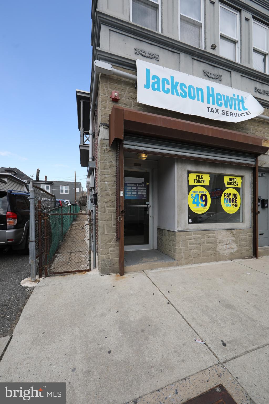 2707 WESTFIELD AVENUE