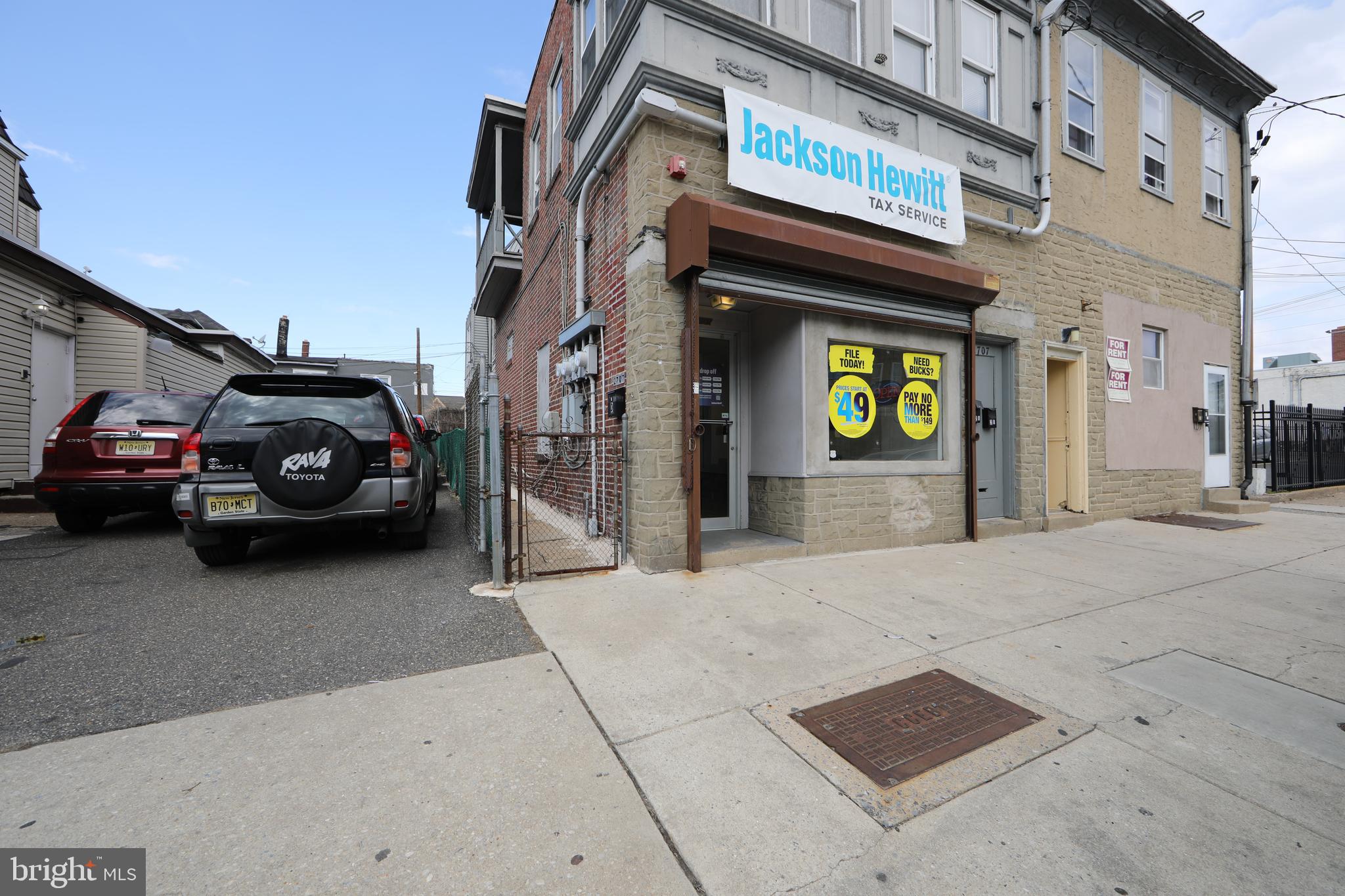 2707 WESTFIELD AVENUE