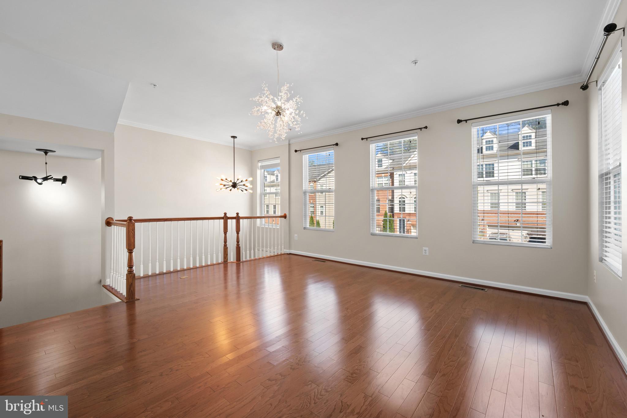 8548 CROOKED TREE LANE