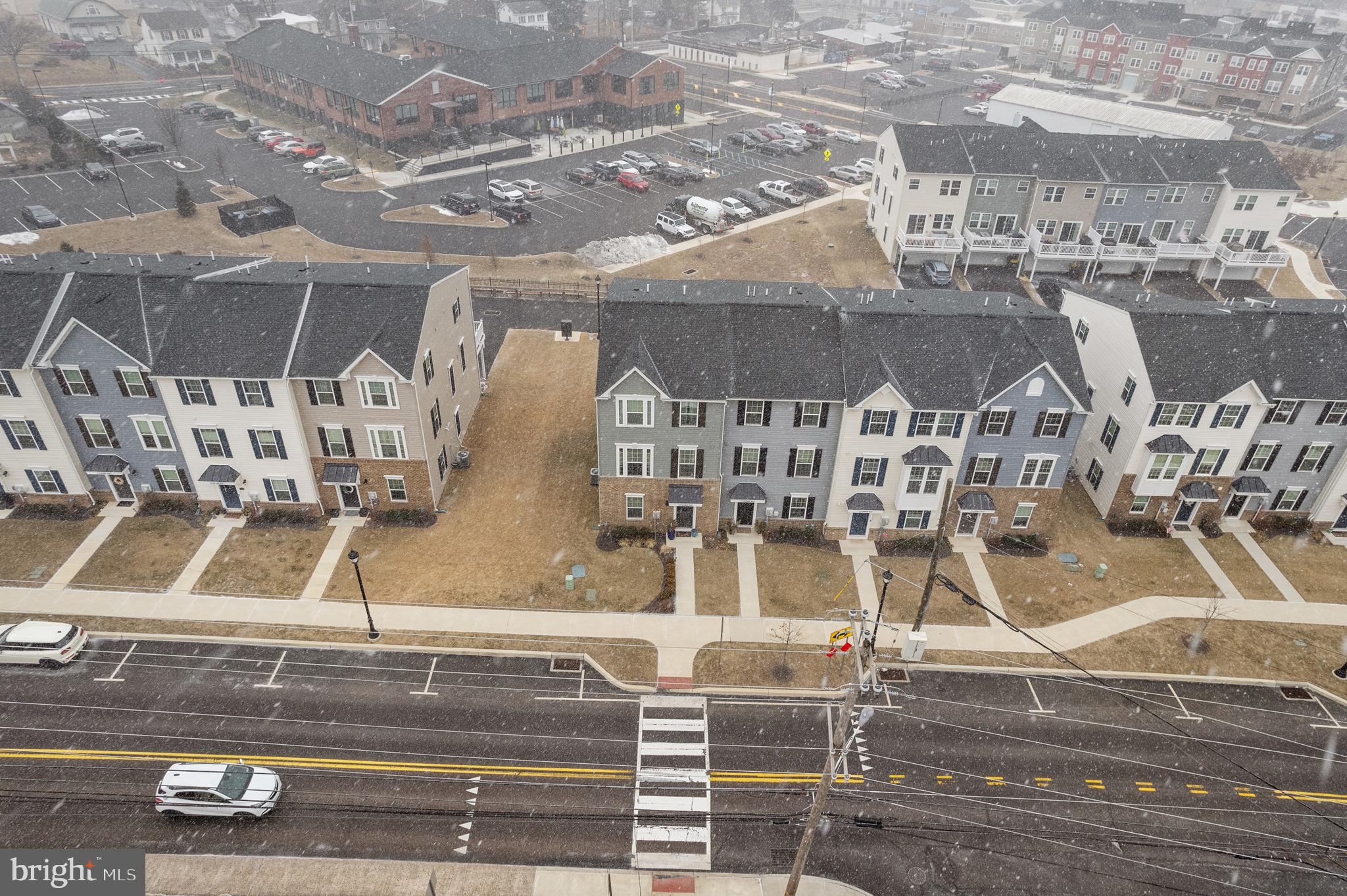 DUBLIN CROSSING - Residential