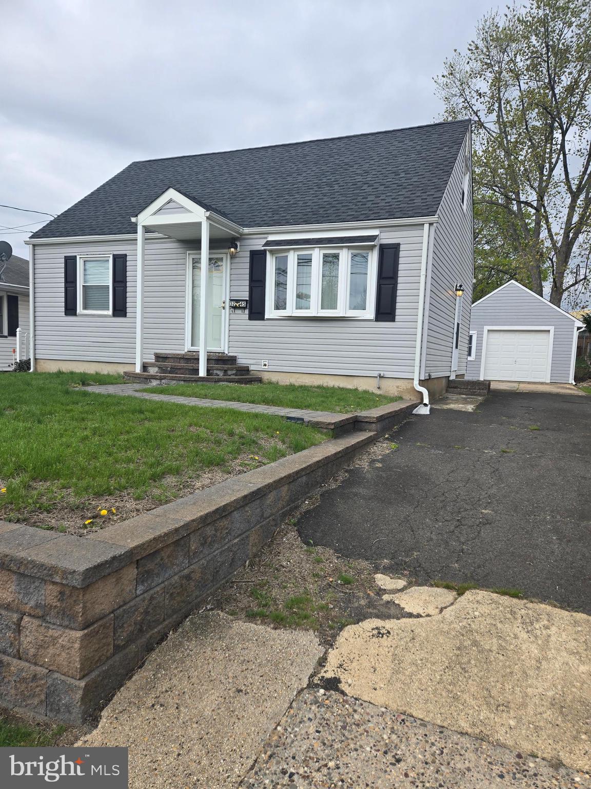 3245 WASHINGTON ROAD