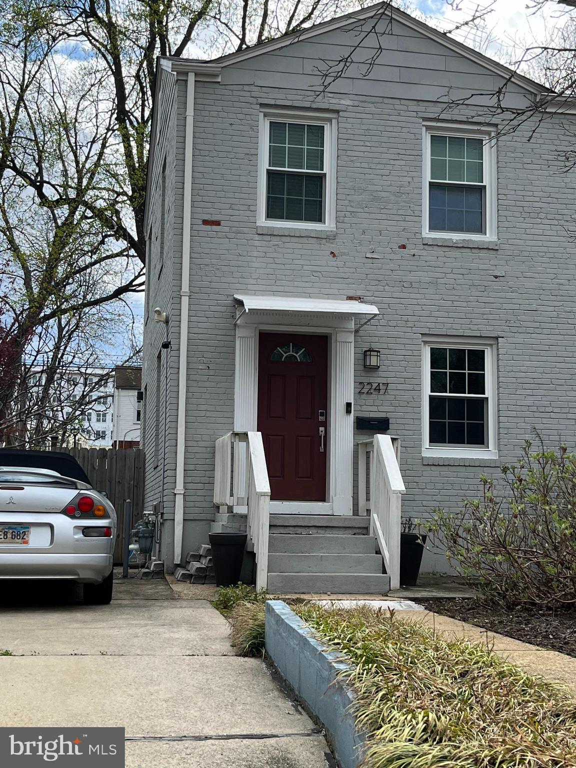 HUNTINGTON - Residential Lease