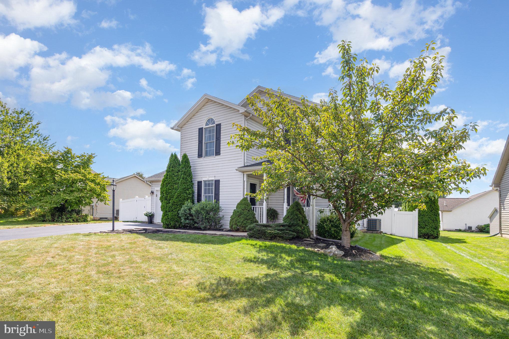 226 FARMHOUSE LN