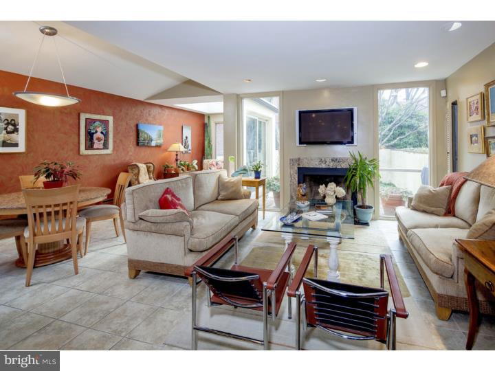 SOCIETY HILL - Residential