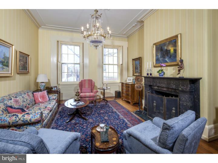 SOCIETY HILL - Residential