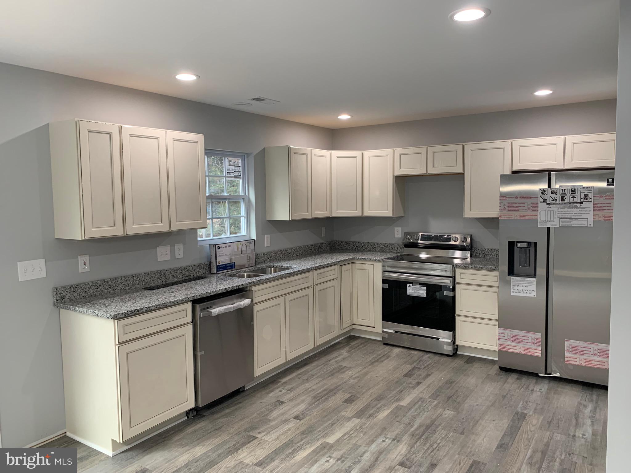 PLACID BAY ESTATES - Residential