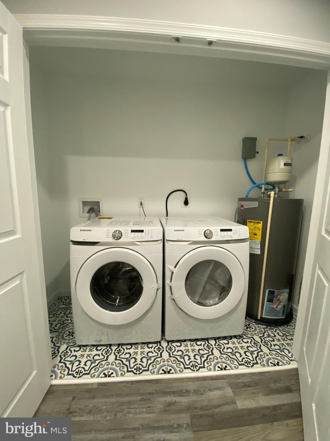 PLACID BAY ESTATES - Residential