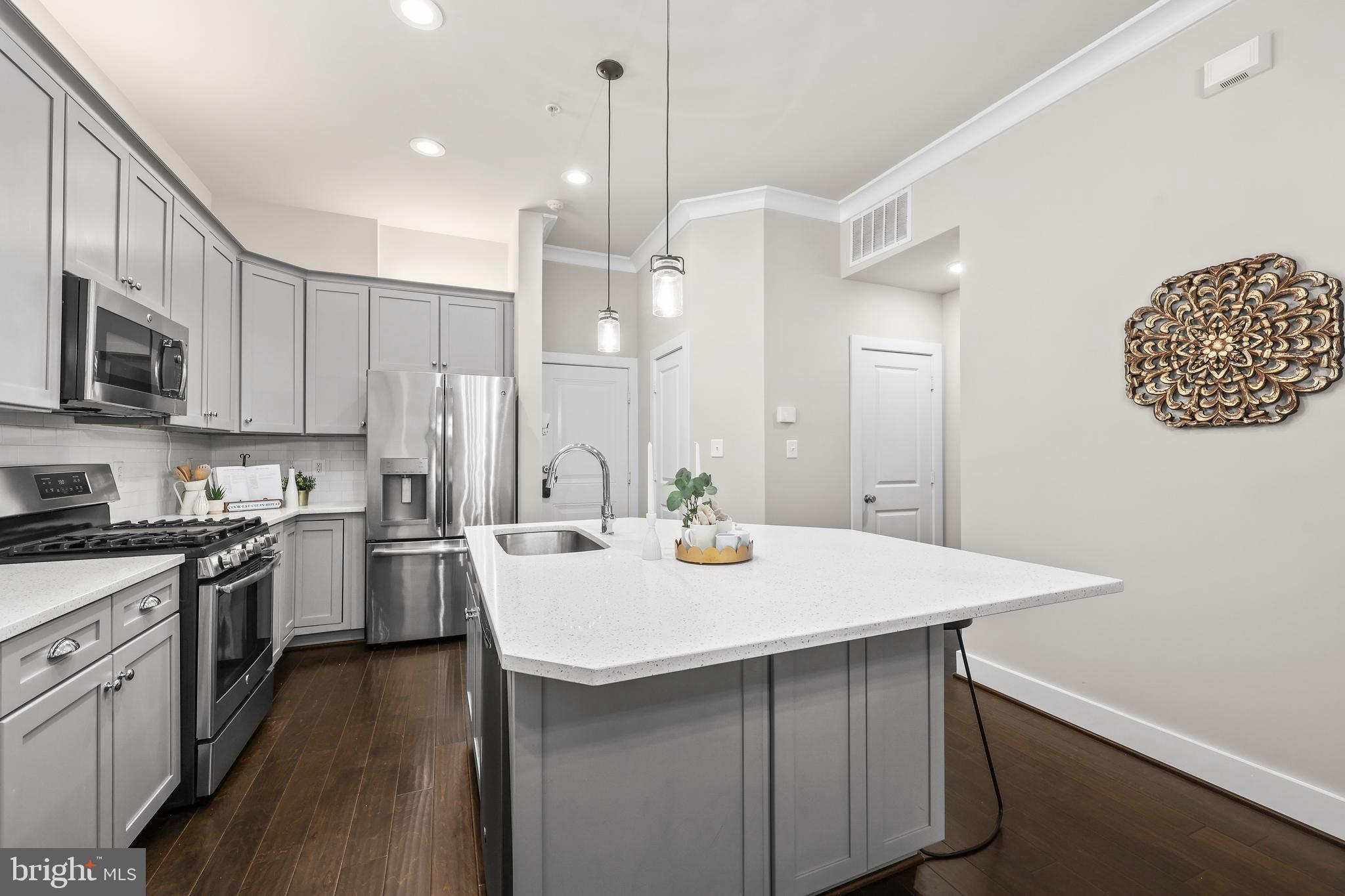 CARVER PLACE - Residential Lease