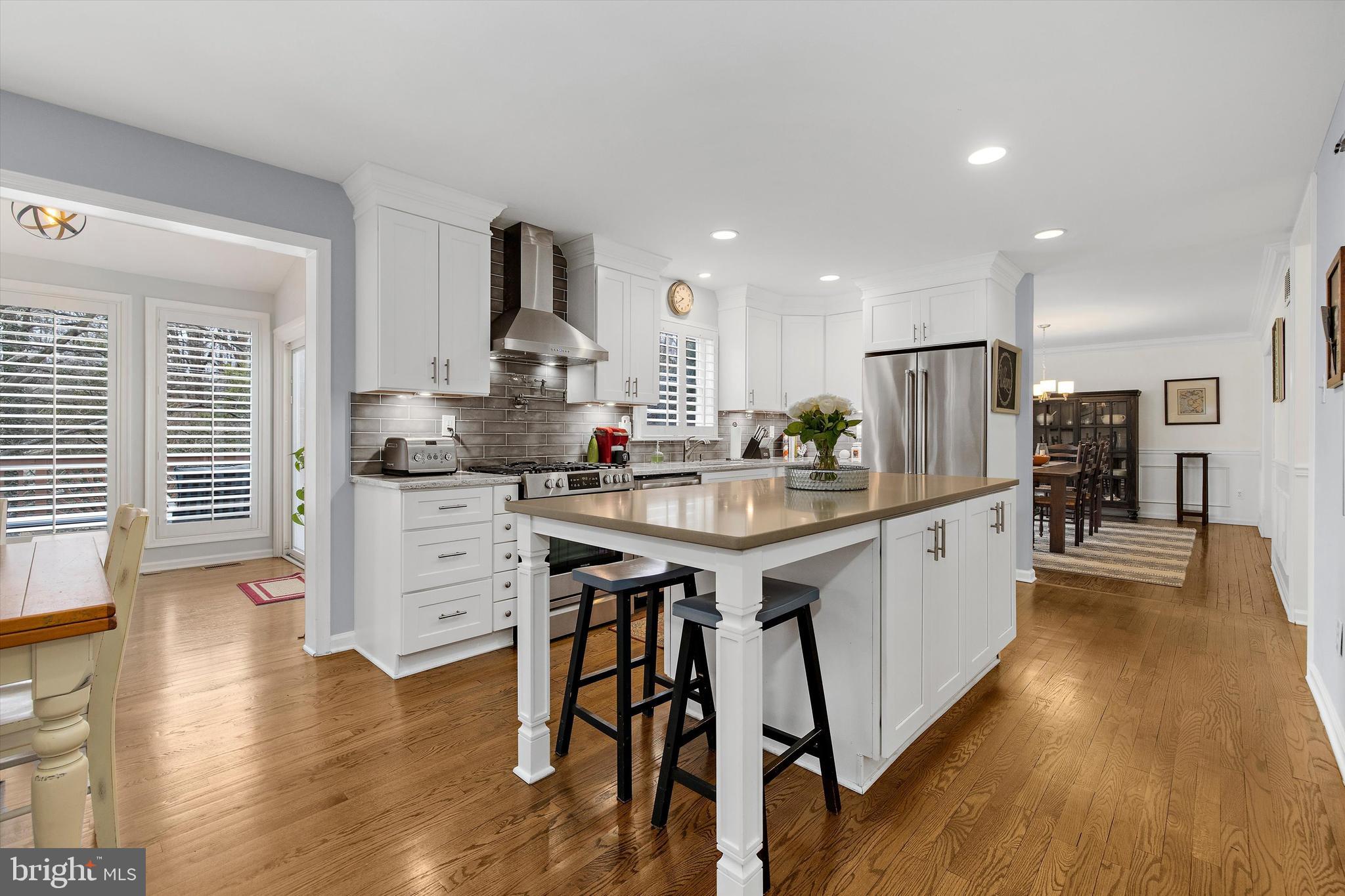 1868 LYNNFIELD DRIVE