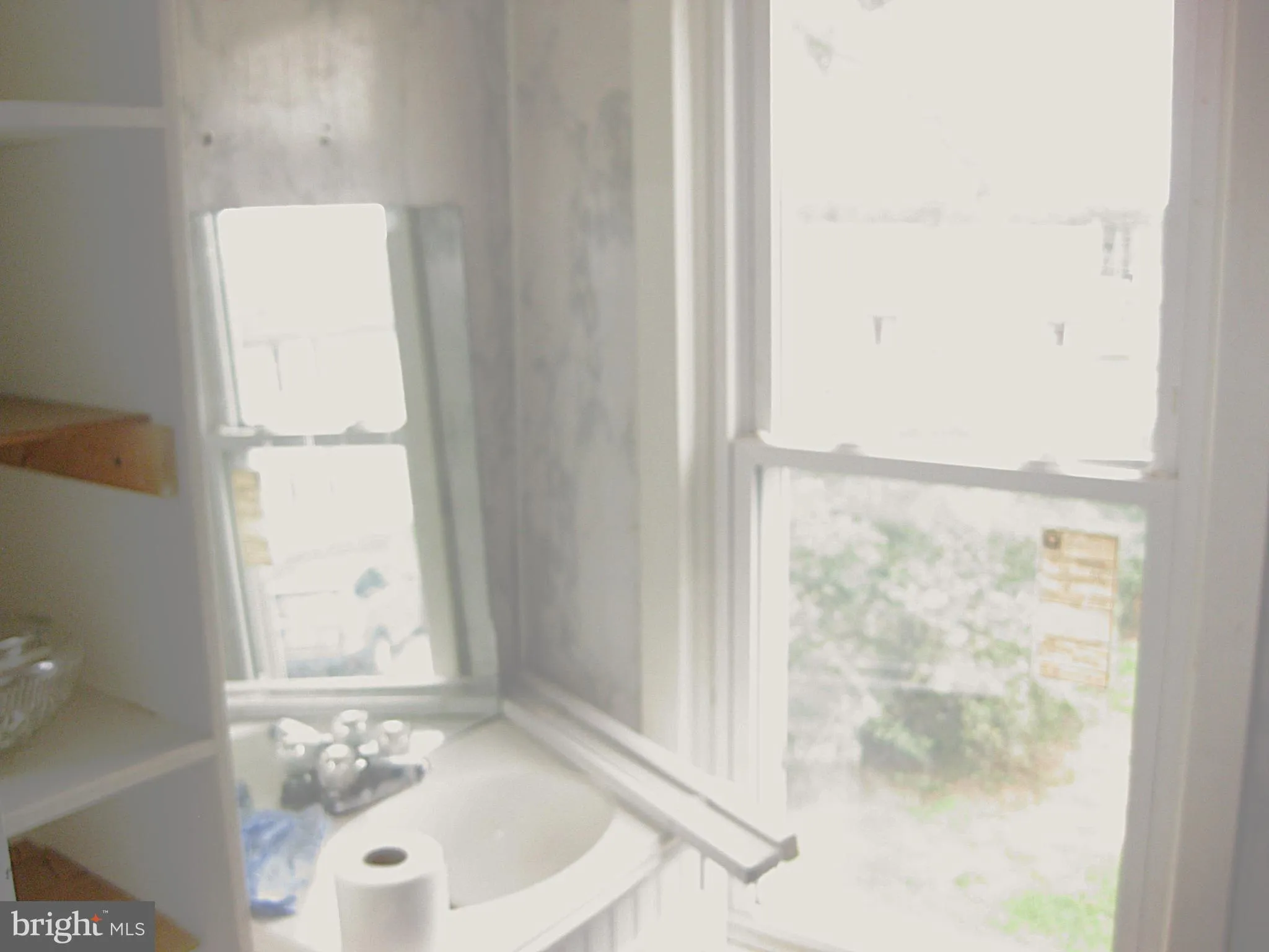 Shippensburg, Pennsylvania 17257, United States, 6 Bedrooms Bedrooms, ,Residential,Pending,44378