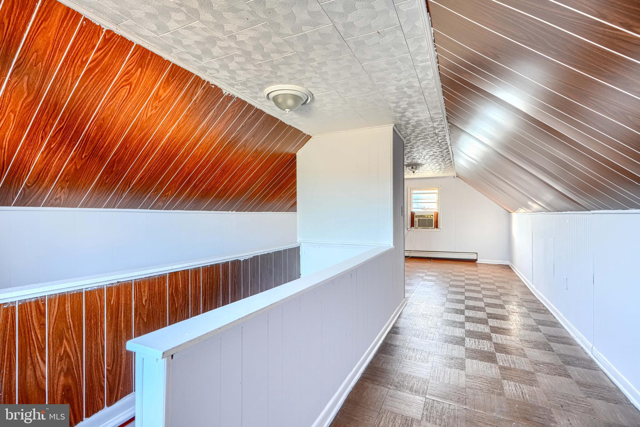 PARKVILLE HEIGHTS - Residential Lease