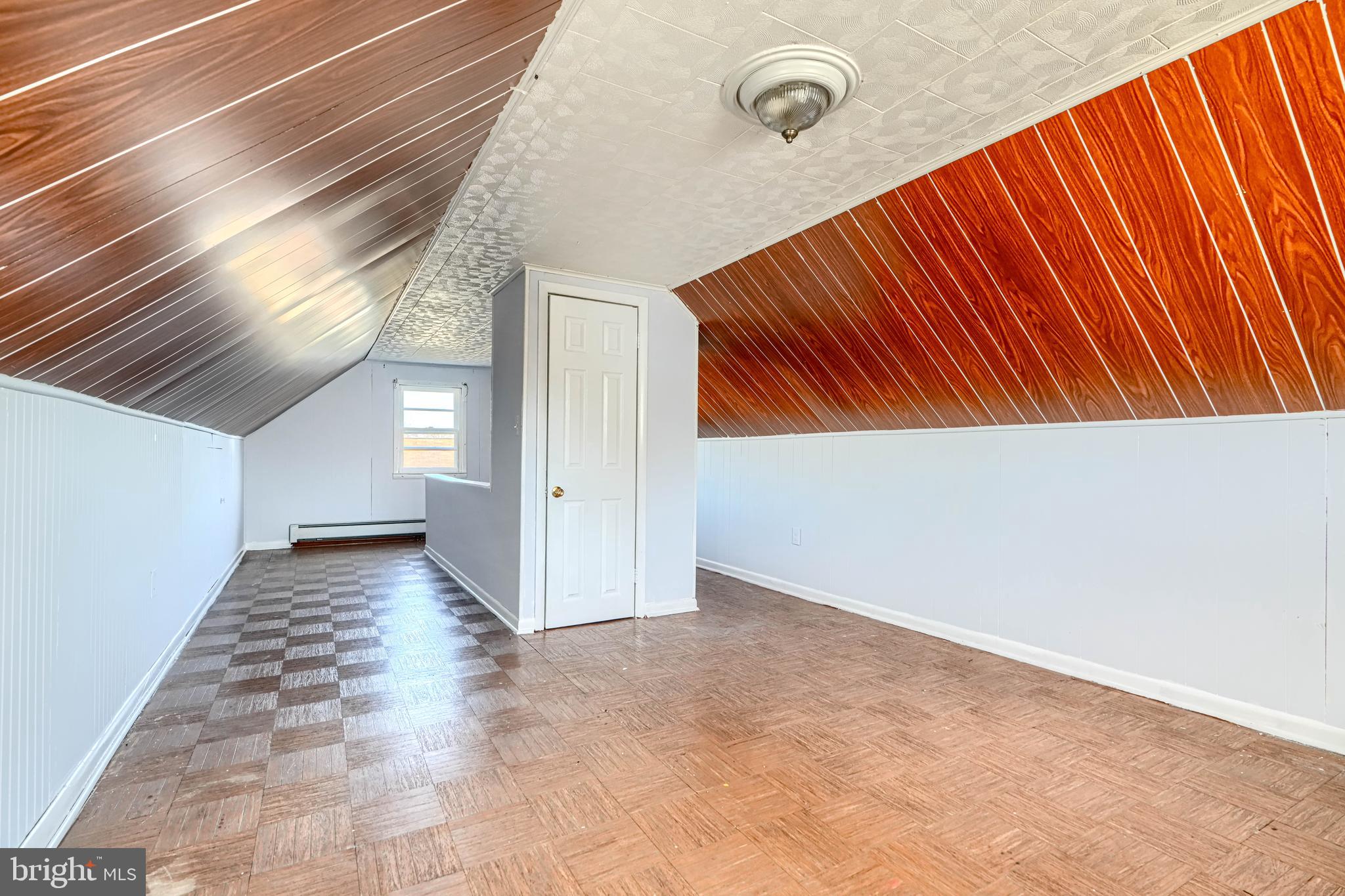 PARKVILLE HEIGHTS - Residential Lease