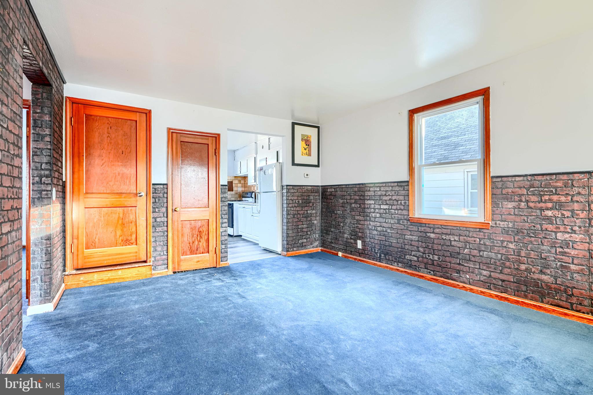 PARKVILLE HEIGHTS - Residential Lease