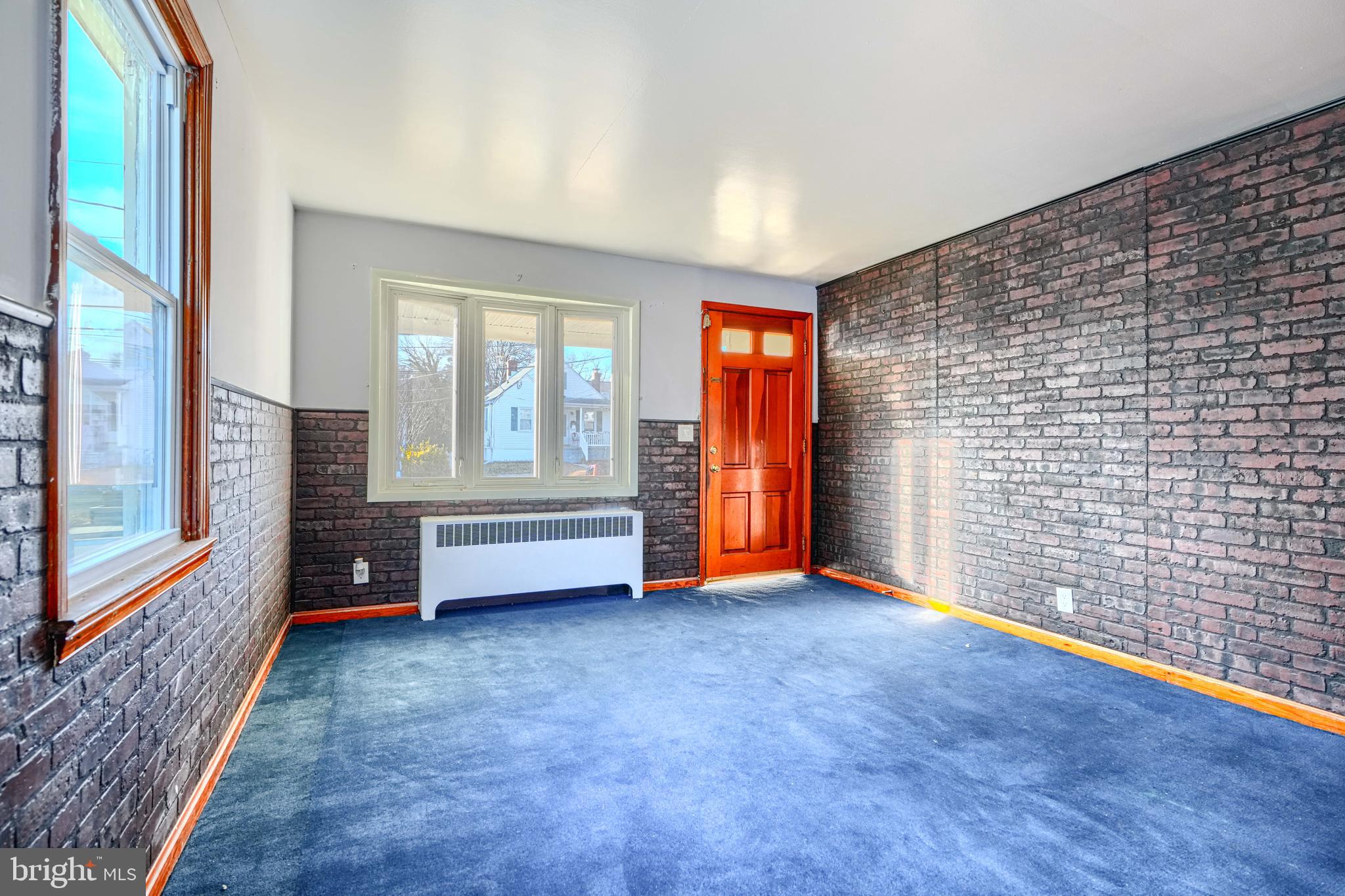 PARKVILLE HEIGHTS - Residential Lease