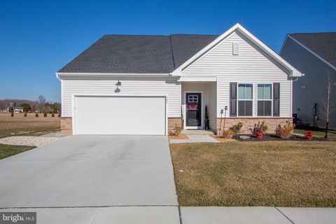 303 VIRDIN DRIVE SMYRNA DE 19977