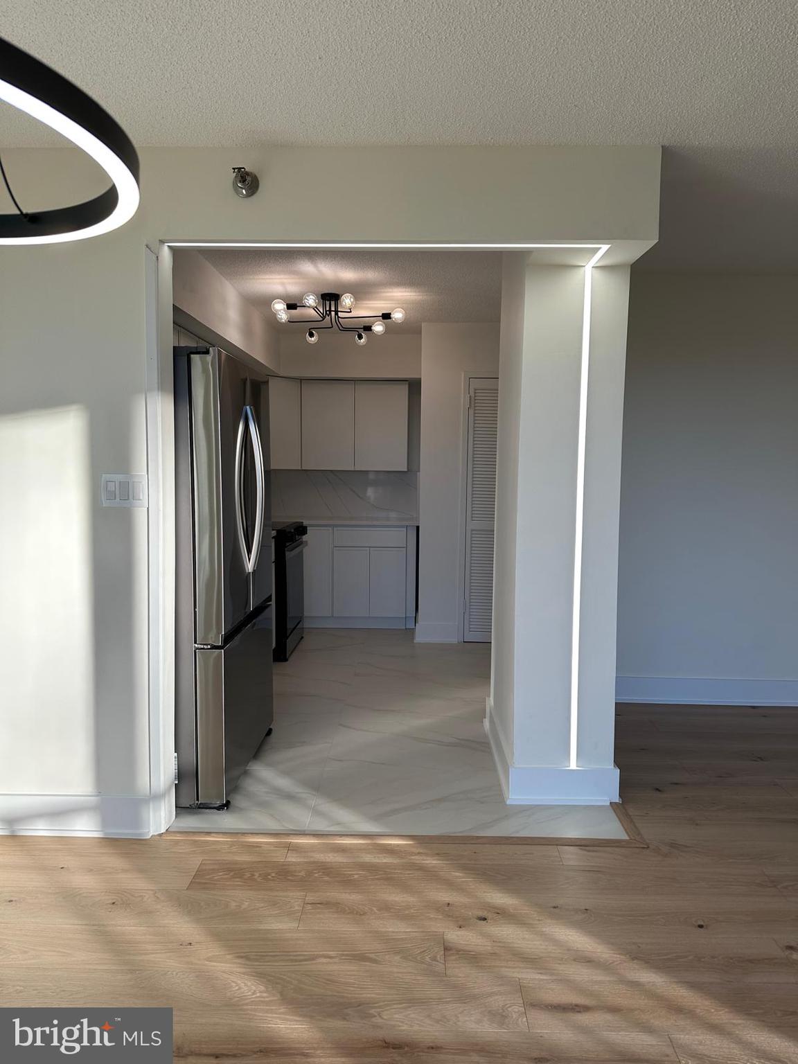 ENCORE OF MCLEAN - Residential