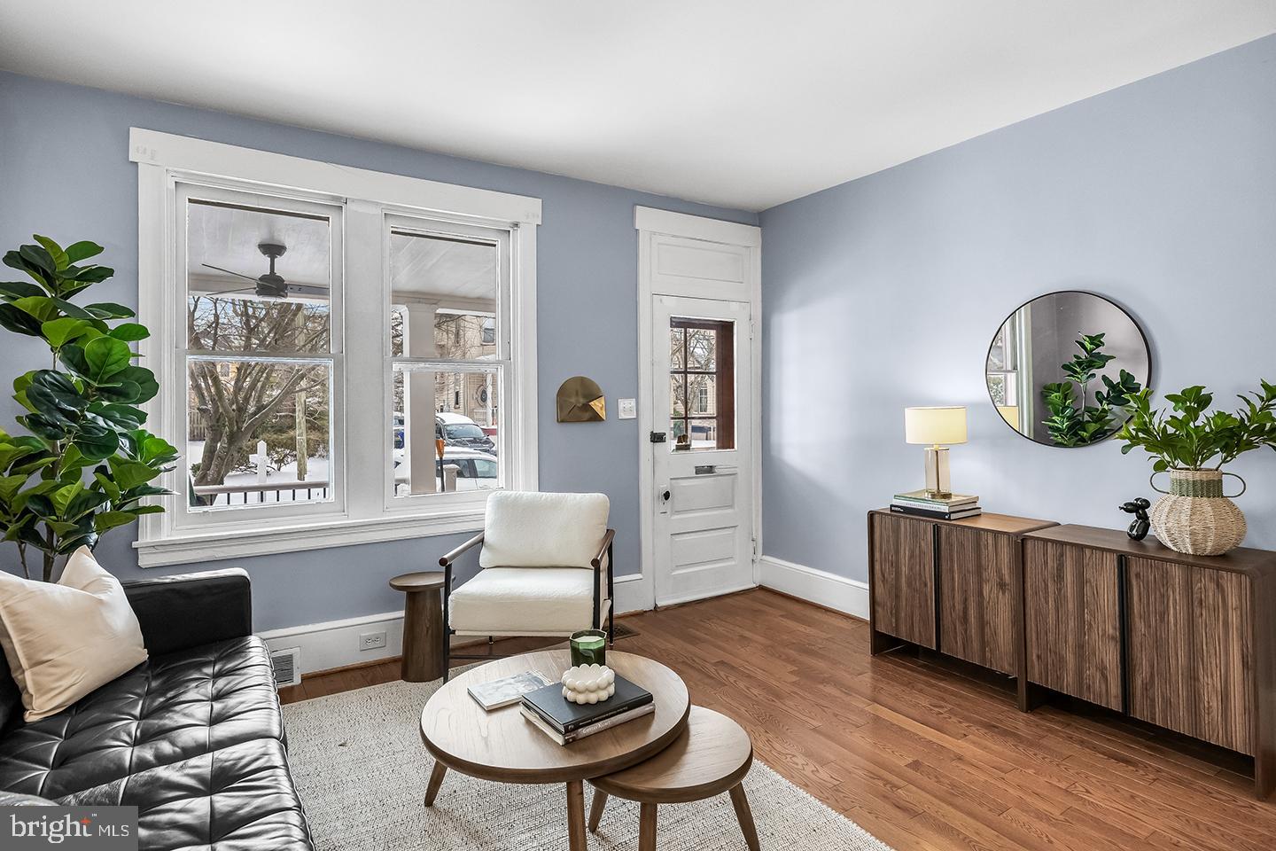 153 NEW JERSEY AVENUE