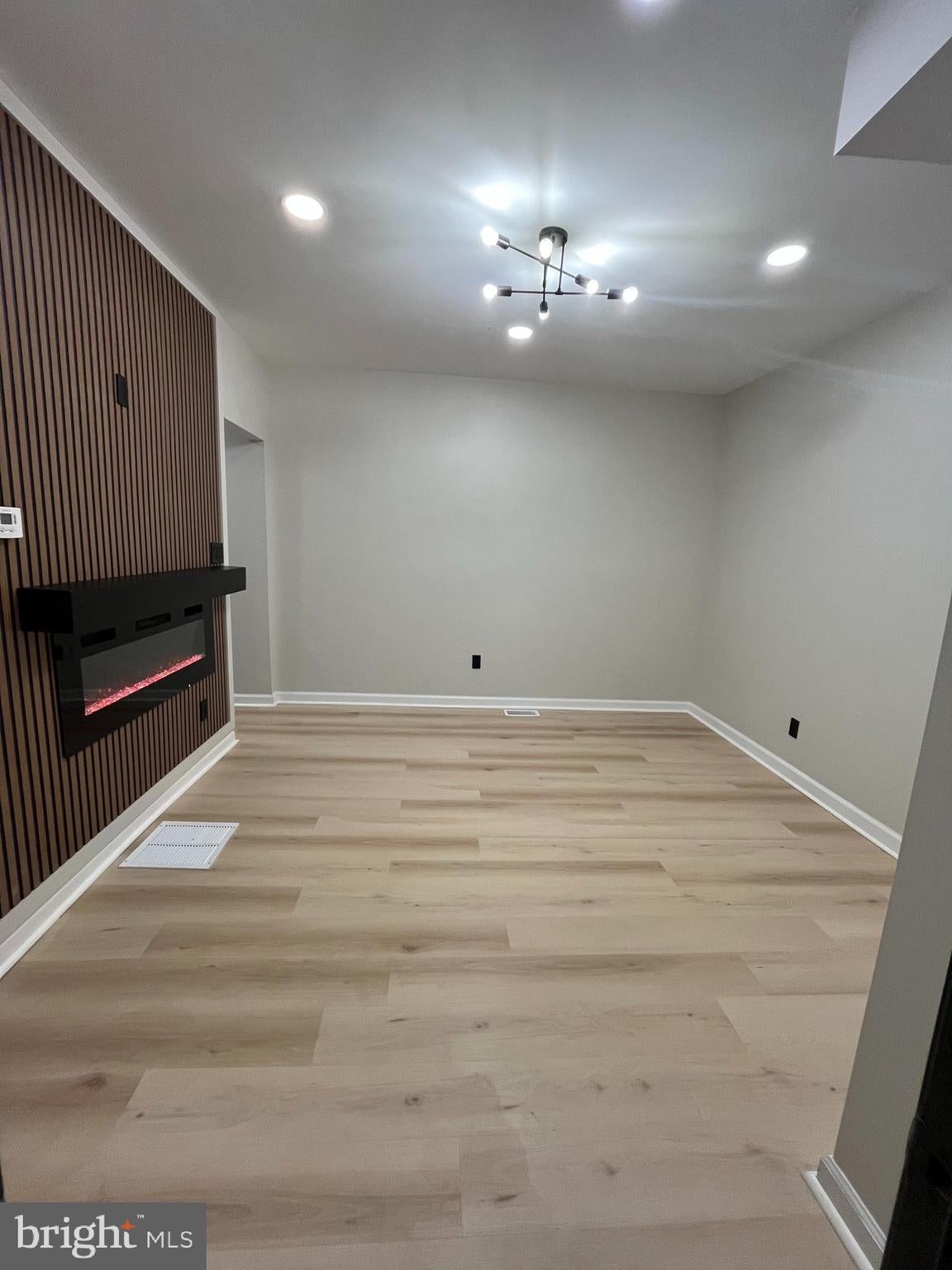 5000 BELAIR ROAD 1