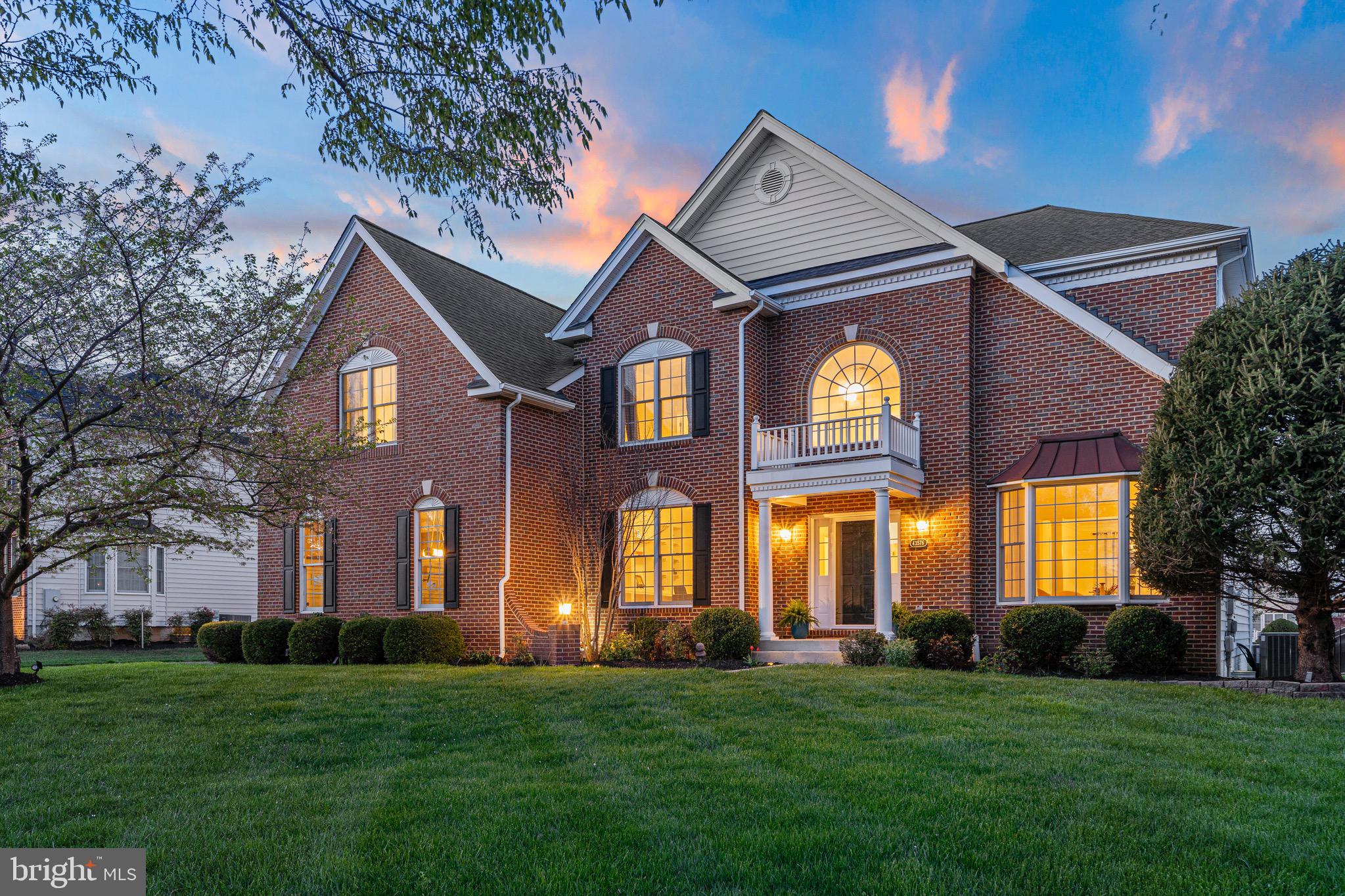 LOUDOUN VALLEY ESTATES 2 - Residential