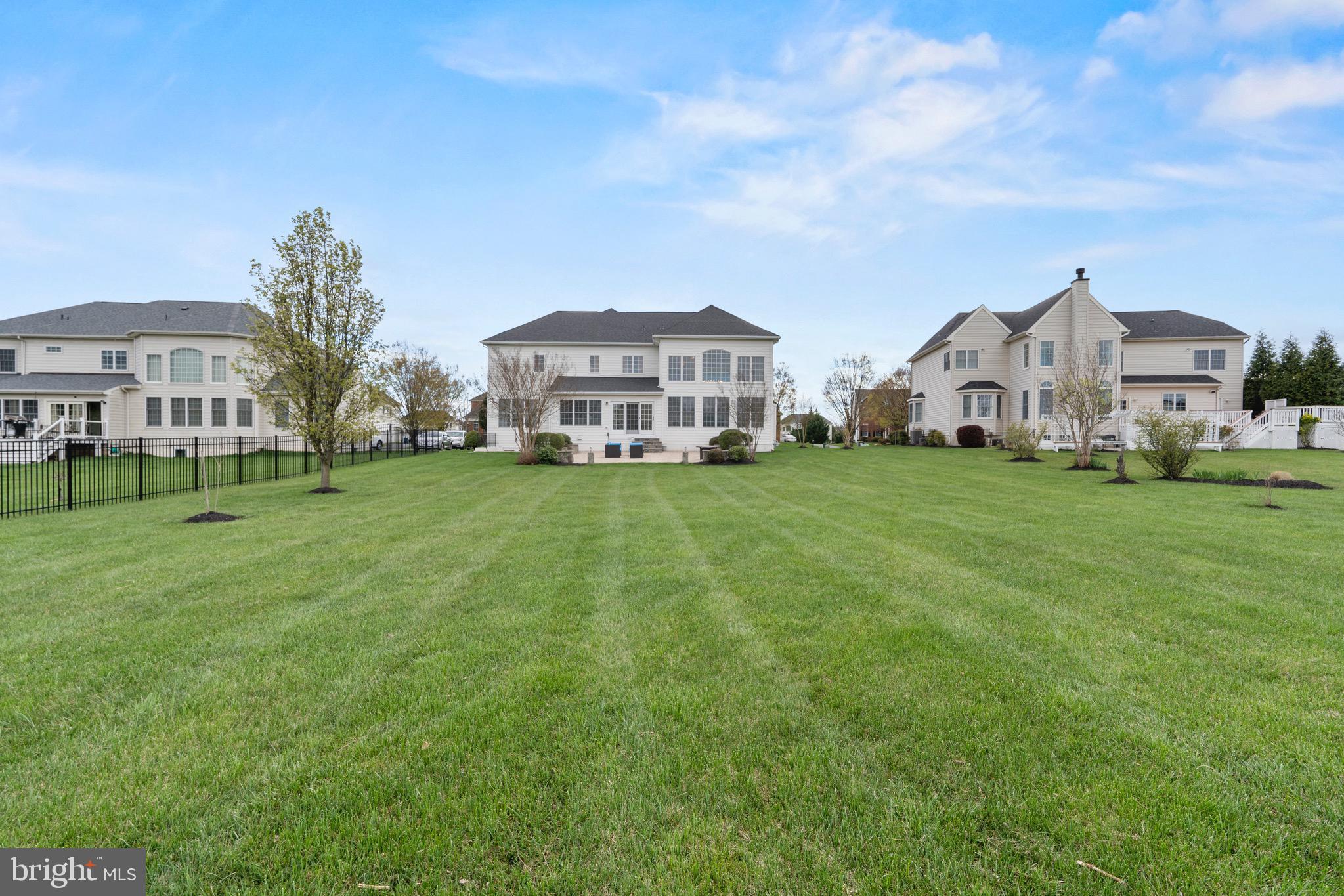 LOUDOUN VALLEY ESTATES 2 - Residential