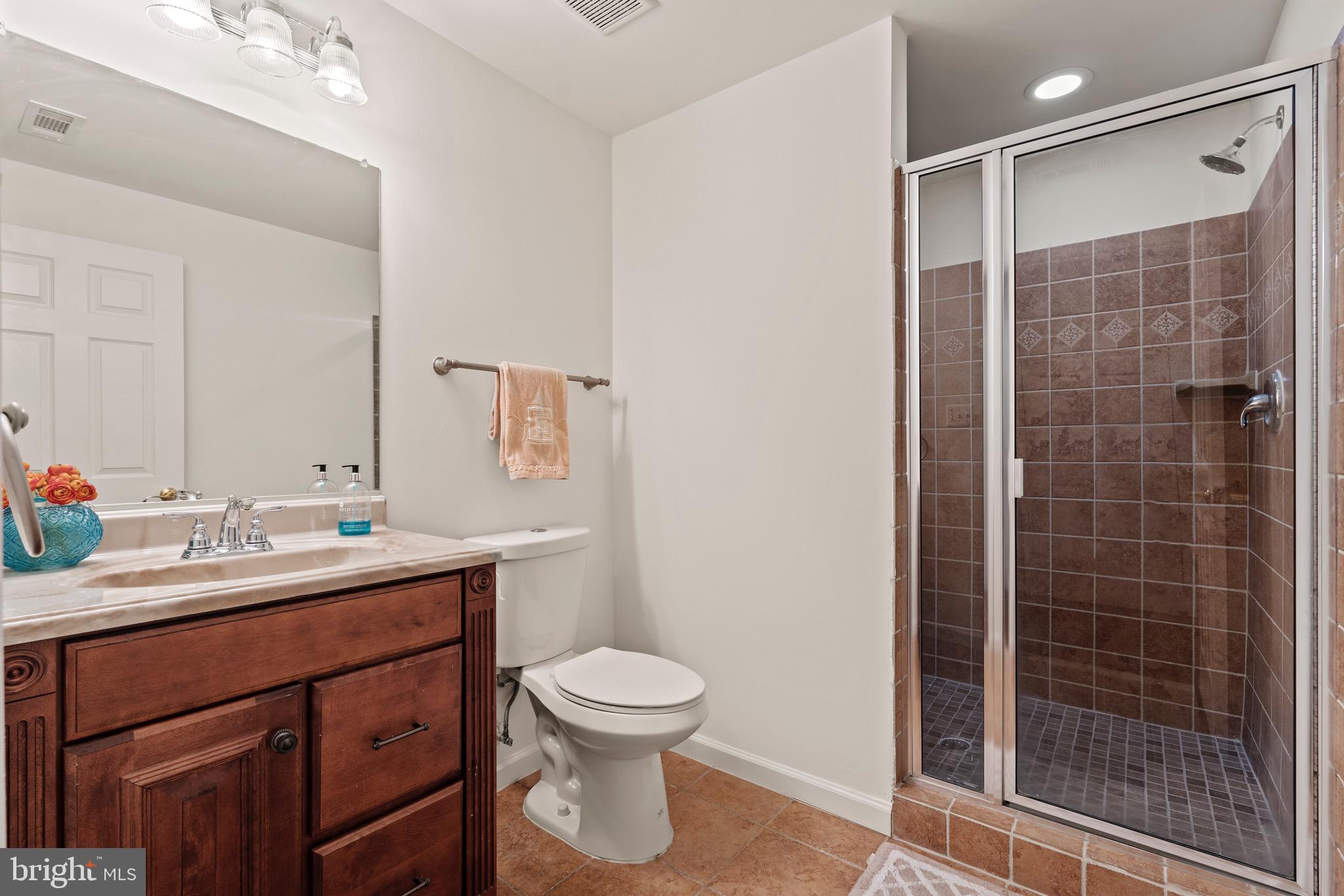 LOUDOUN VALLEY ESTATES 2 - Residential