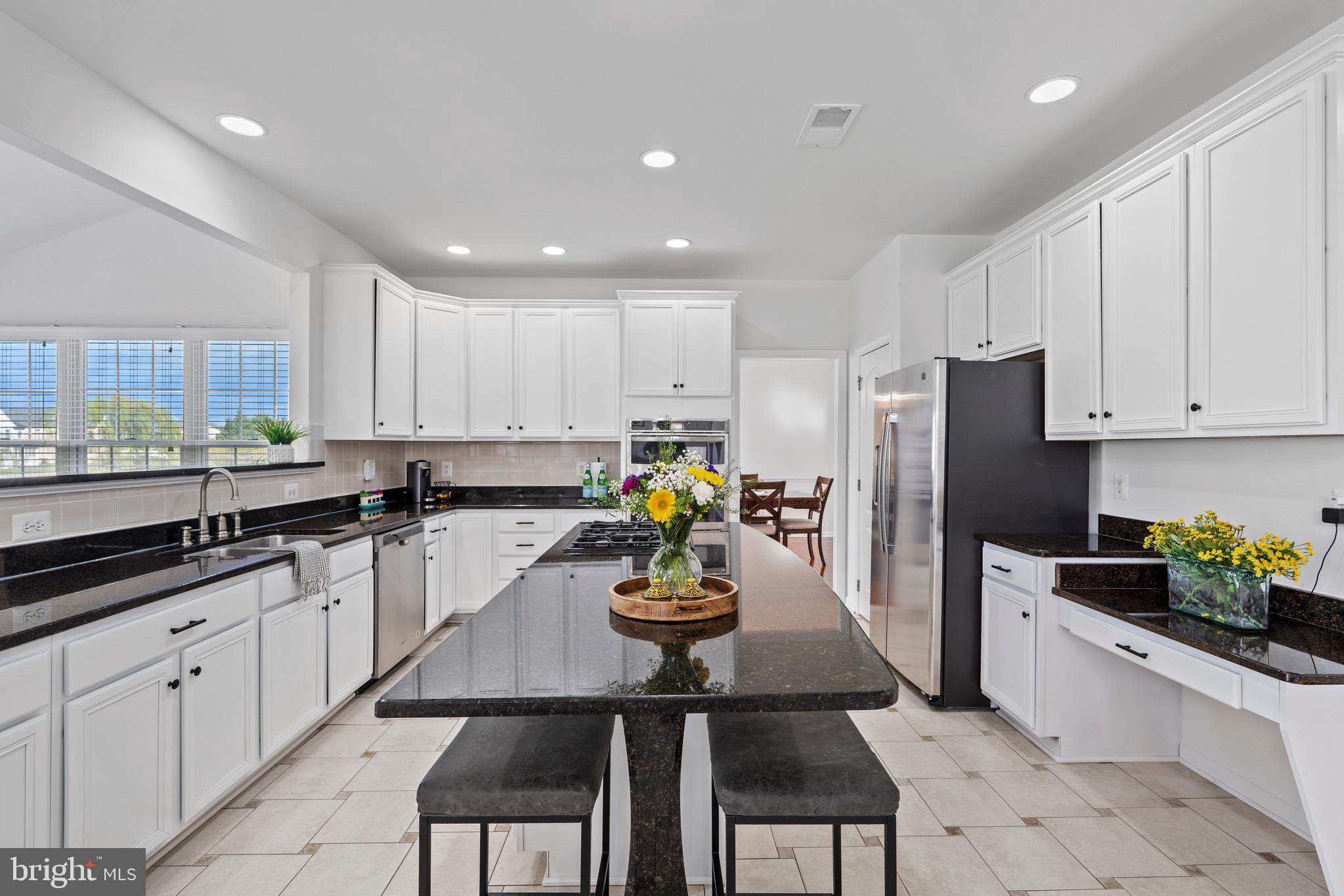 LOUDOUN VALLEY ESTATES 2 - Residential