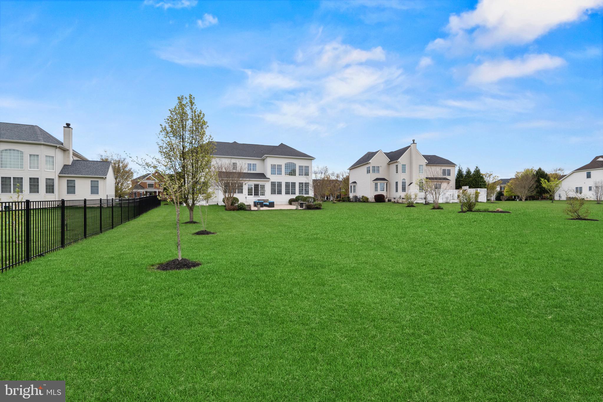 LOUDOUN VALLEY ESTATES 2 - Residential