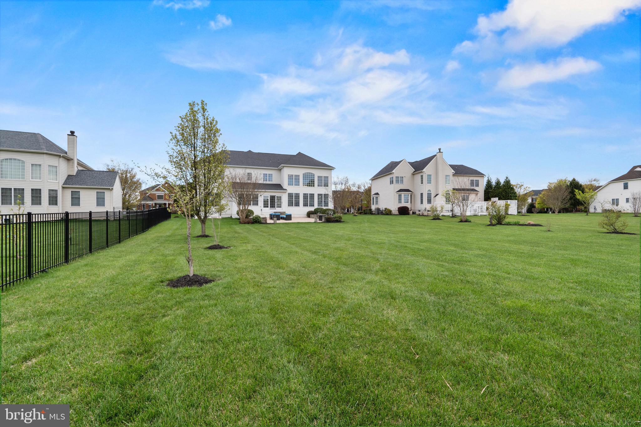 LOUDOUN VALLEY ESTATES 2 - Residential