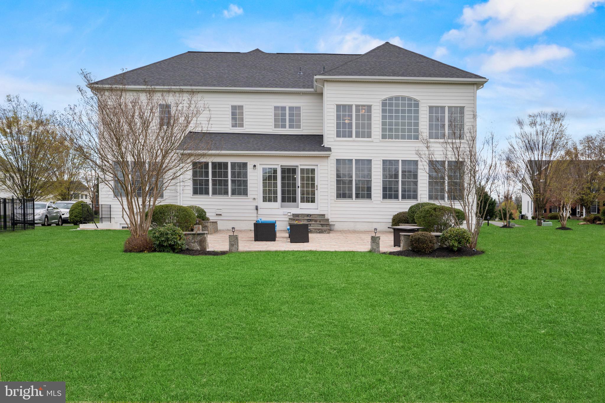 LOUDOUN VALLEY ESTATES 2 - Residential