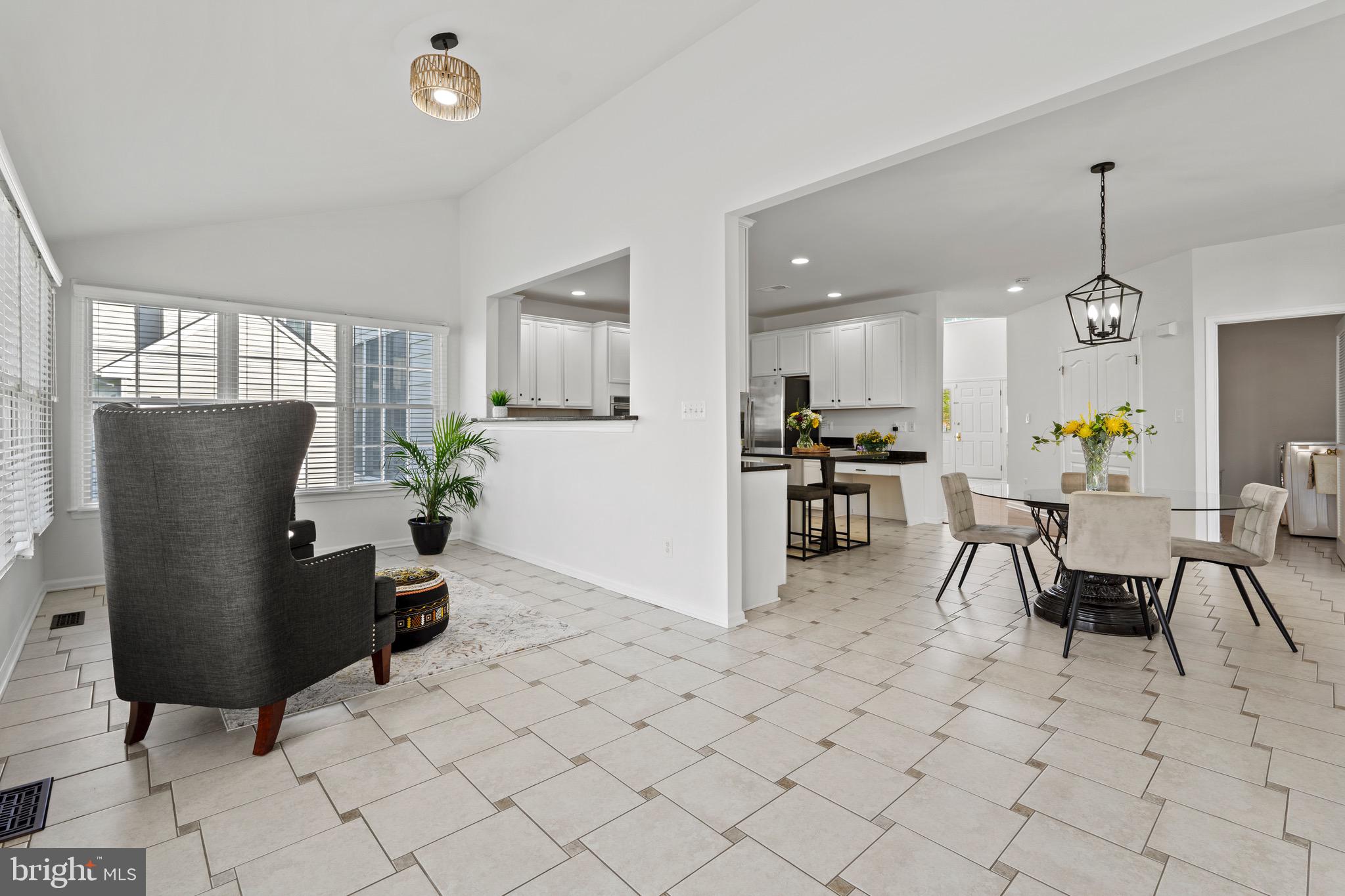 LOUDOUN VALLEY ESTATES 2 - Residential