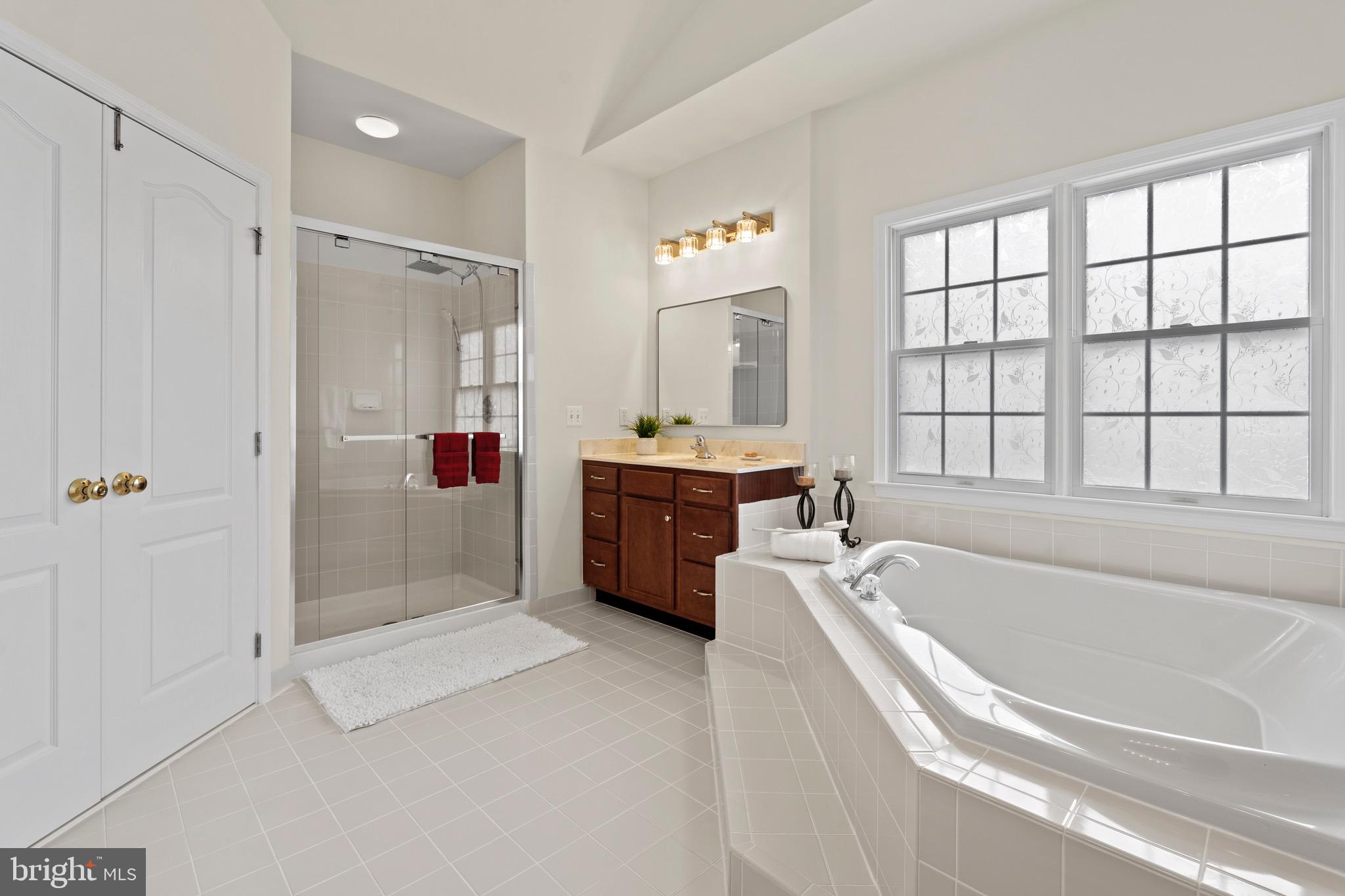 LOUDOUN VALLEY ESTATES 2 - Residential