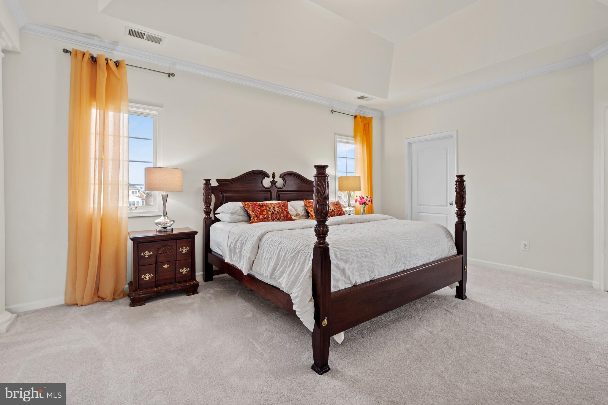 LOUDOUN VALLEY ESTATES 2 - Residential