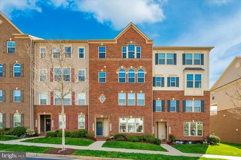 22031 Broadway Avenue Unit 401D, Clarksburg, MD 20871 - MLS#: MDMC2175872