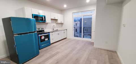 Townhouse For Rent - 2036 Germantown Avenue #2<br/> Philadelphia County, PHILADELPHIA, PA 19122
