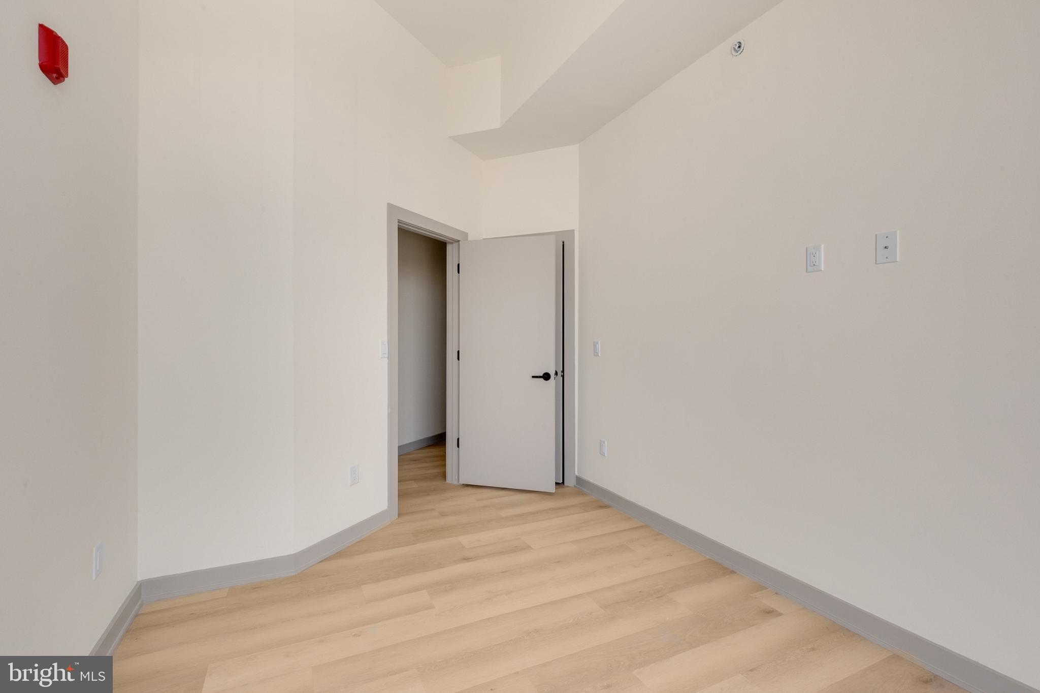 SPRING GARDEN - Residential Lease