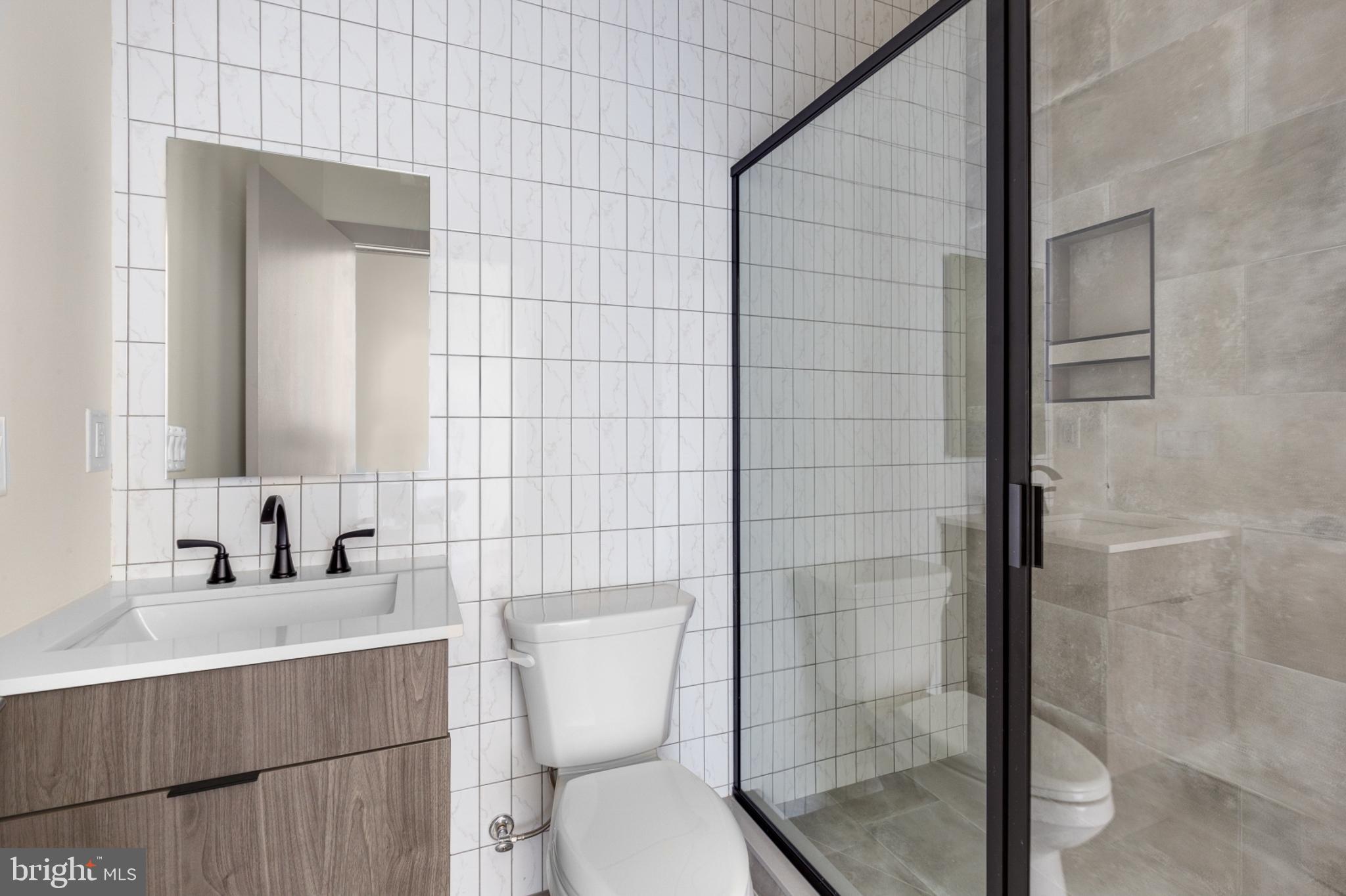 SPRING GARDEN - Residential Lease