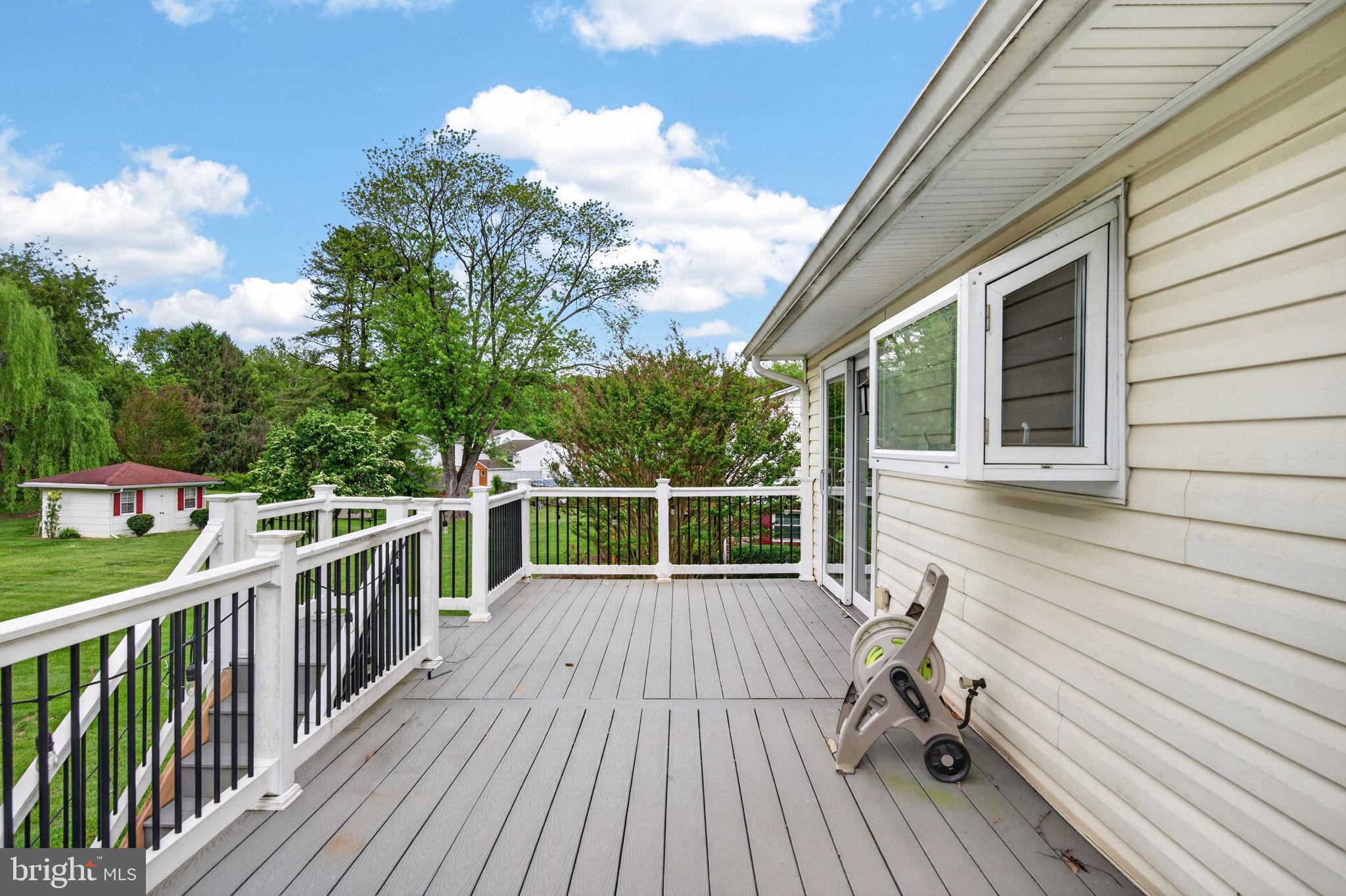 LONG BAR HARBOR - Residential