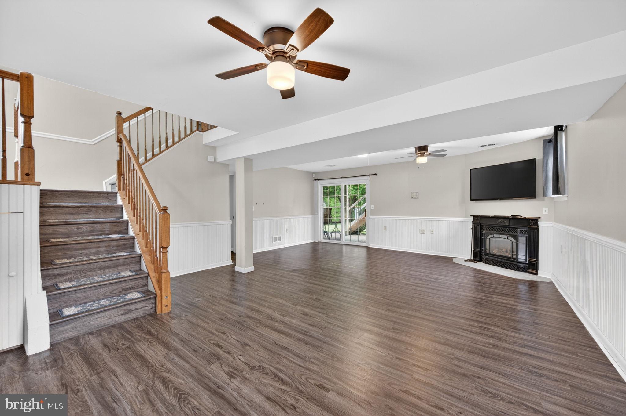 LONG BAR HARBOR - Residential