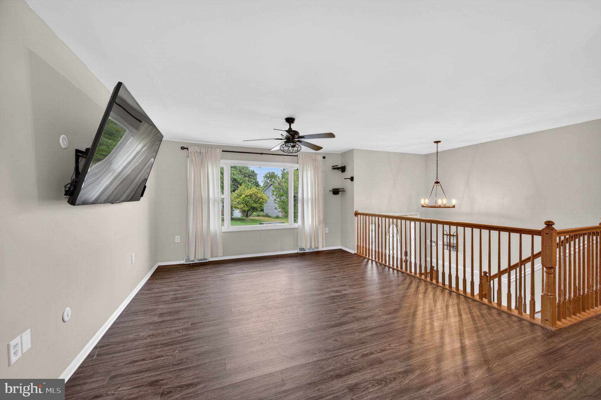 LONG BAR HARBOR - Residential