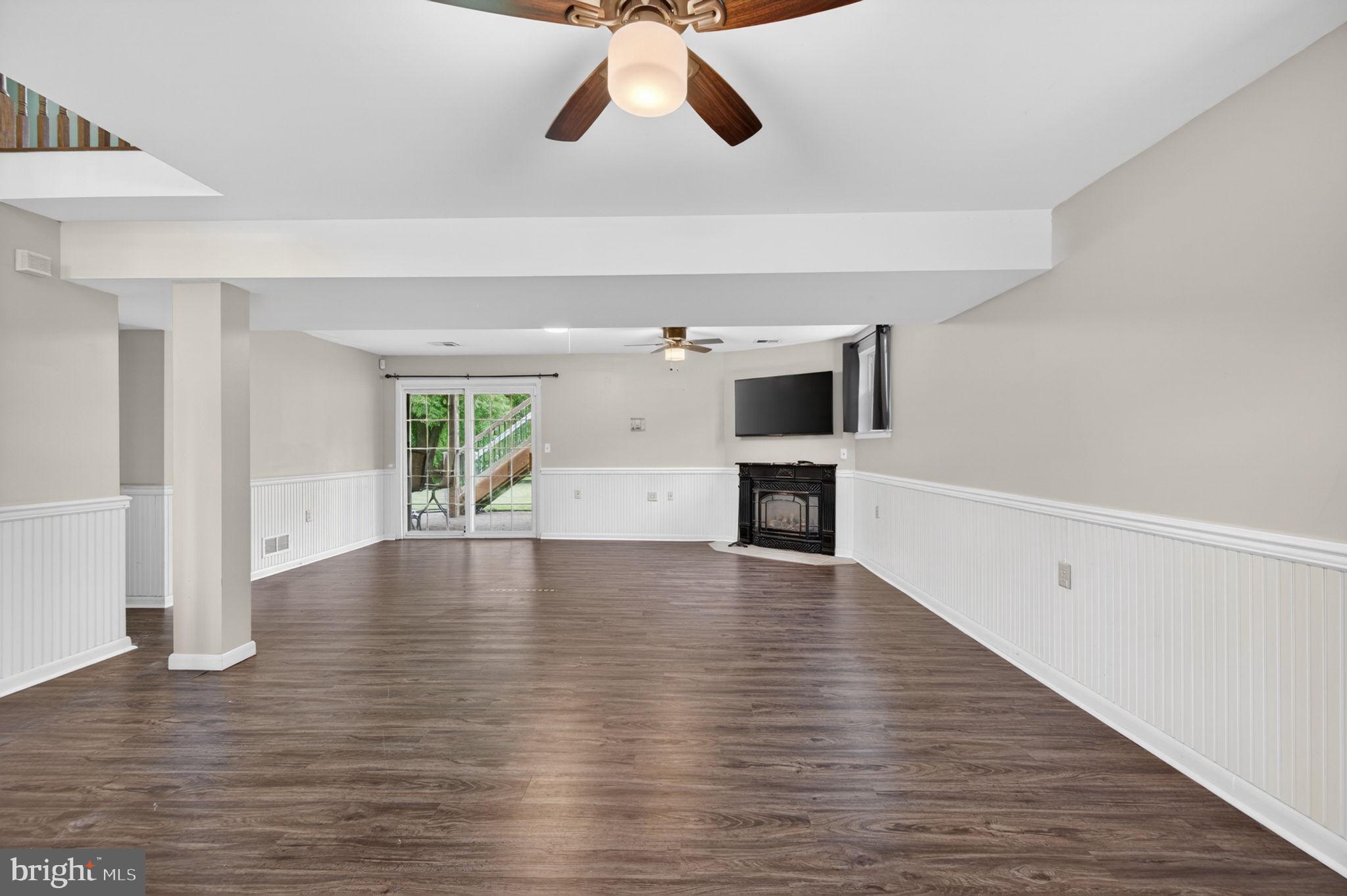 LONG BAR HARBOR - Residential