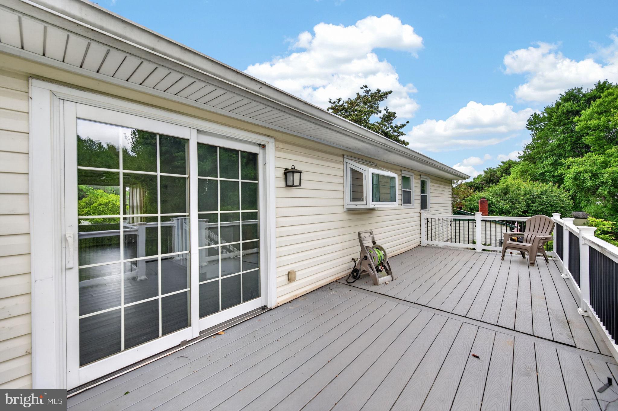 LONG BAR HARBOR - Residential